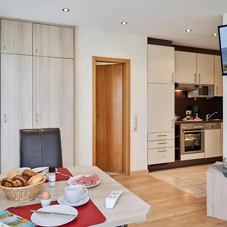 Haus Seemuschel _ 4 *